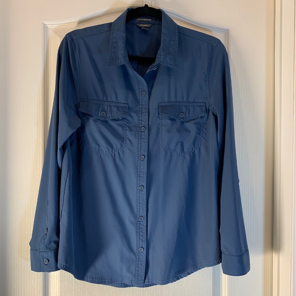 Eddie Bauer – Women’s Classic Fit Button-Up Shirt